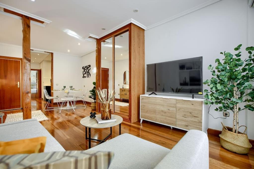 Great Flat In The Center Of Madrid-Comend-3-I Exteriör bild