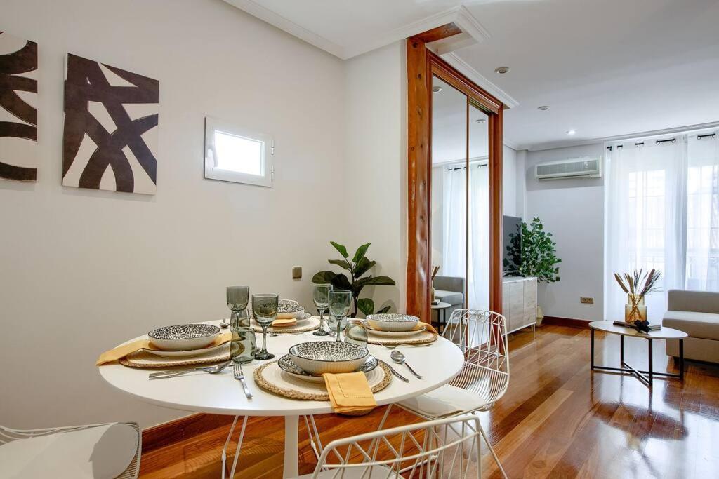 Great Flat In The Center Of Madrid-Comend-3-I Exteriör bild
